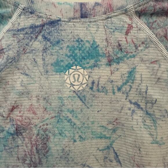 RARE Lululemon SeaWheeze Swiftly Speed SS Tee in Tie Dye Size 10 NWT - Picture 5 of 8